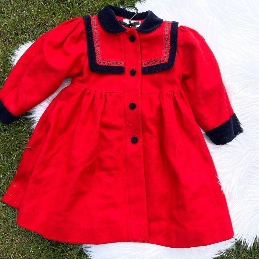 Vintage Rothschild wool blend coat with fancy hanger​​​​​​​​​​​​​​